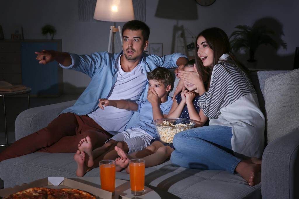 Family enjoying IPTV streaming in Canada